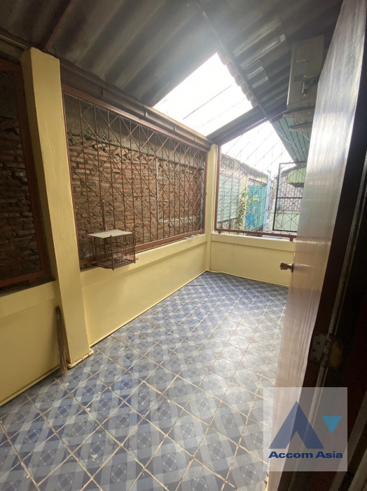 11  3 br Townhouse For Sale in Sukhumvit ,Bangkok BTS Udomsuk AA39533