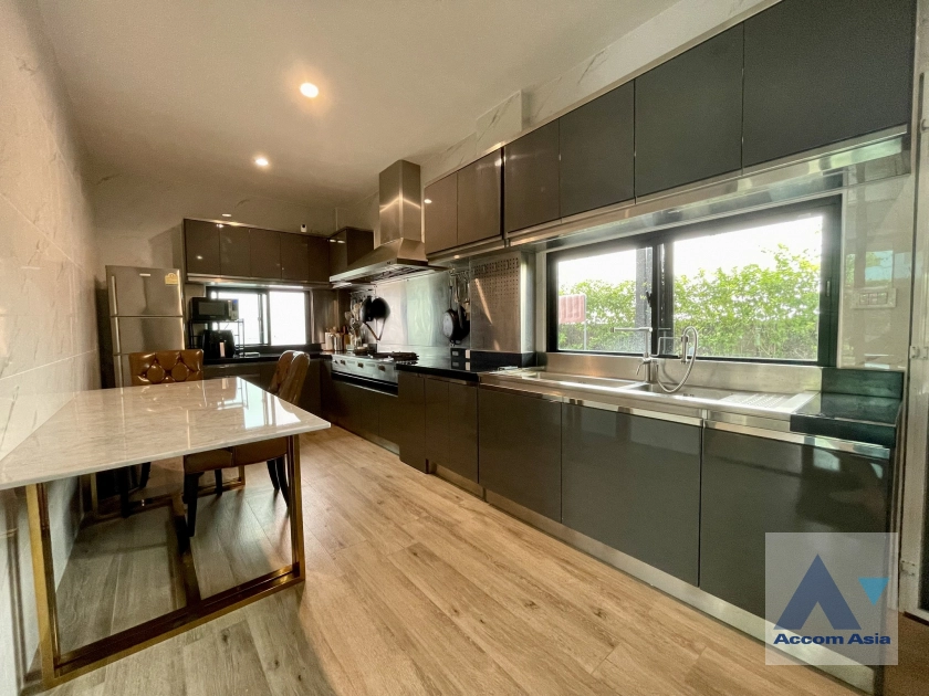 4  3 br House For Rent in Petchkasem ,Bangkok  at Prinn Sathorn-Ratchaphruek AA39543