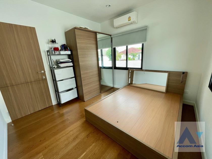 10  3 br House For Rent in Petchkasem ,Bangkok  at Prinn Sathorn-Ratchaphruek AA39543