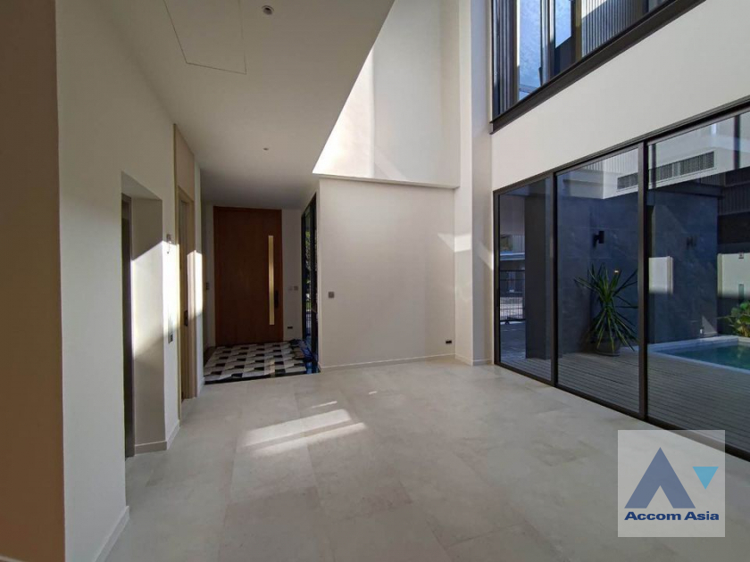 6  5 br House for rent and sale in Ratchadapisek ,Bangkok MRT Thailand Cultural Center at BuGaan Rama9 - Mengjai AA39562