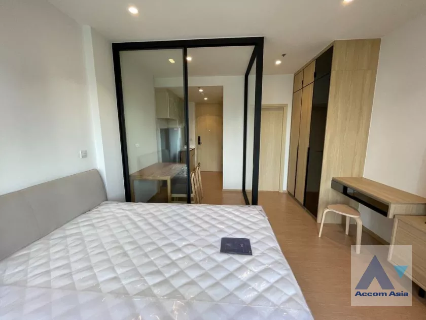 Fully Furnished, Pet friendly |  1 Bedroom  Condominium For Rent in Sukhumvit, Bangkok  near BTS Ekkamai (AA39563)