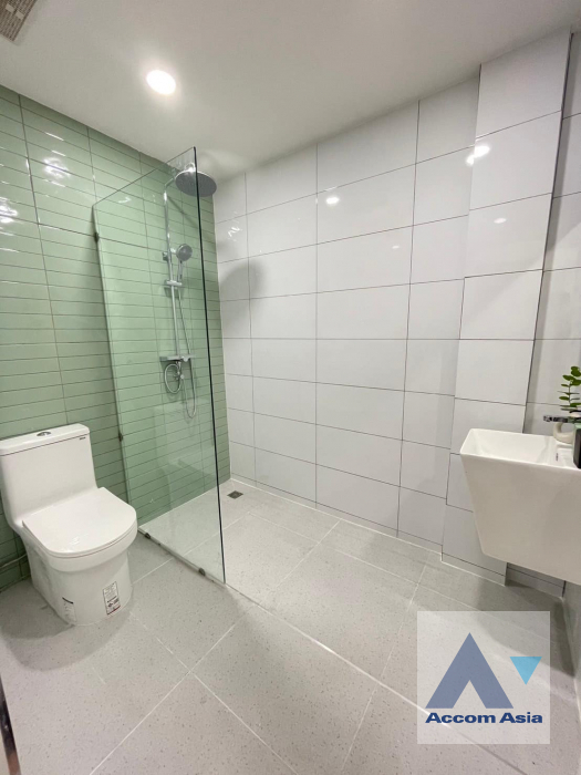 8  2 br Townhouse For Sale in Sukhumvit ,Bangkok BTS On Nut AA39567