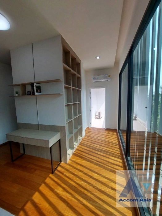 10  3 br House For Sale in  , BTS Phra khanong AA39588