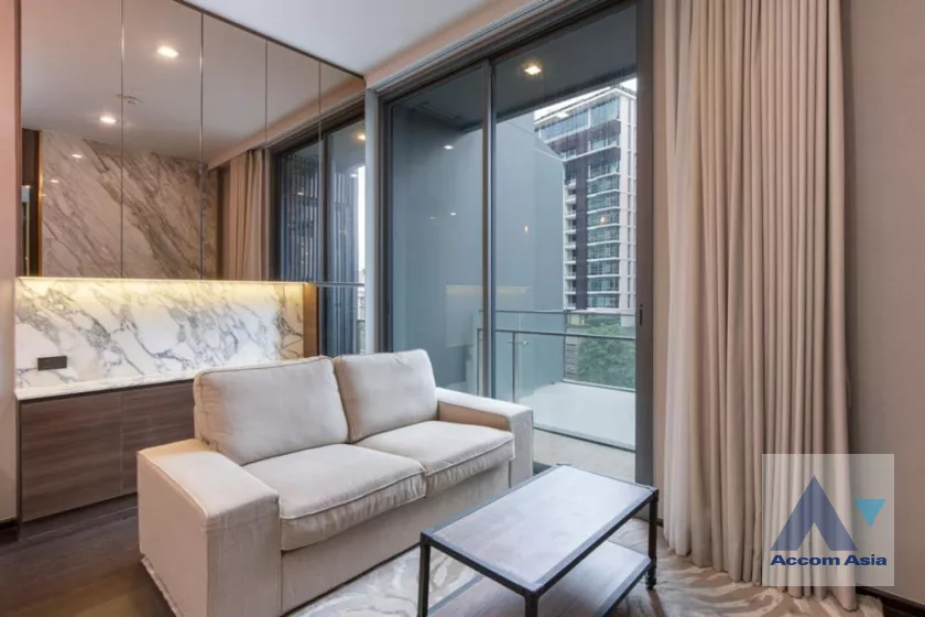  1 Bedroom  Condominium For Rent & Sale in Sukhumvit, Bangkok  near BTS Phrom Phong (AA39589)