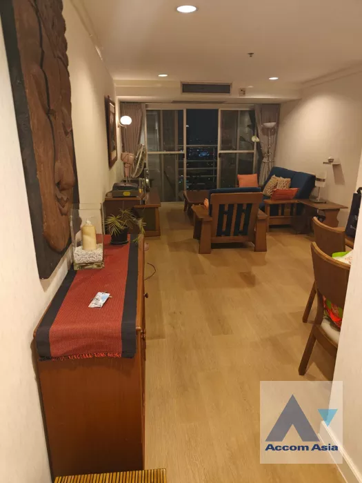 Corner Unit |  2 Bedrooms  Condominium For Rent in Sukhumvit, Bangkok  near BTS Phrom Phong (AA39627)