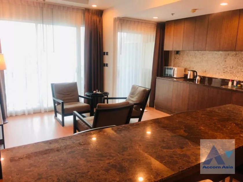  1  2 br Condominium For Sale in Ratchadaphisek ,Bangkok MRT Thailand Cultural Center at Supalai Wellington II AA39643