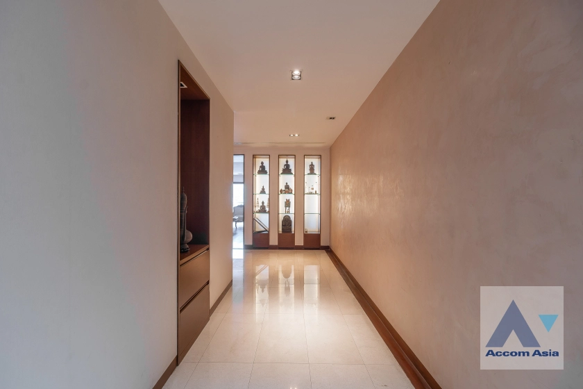 4  3 br Condominium for rent and sale in Sukhumvit ,Bangkok BTS Nana at Kallista Mansion AA39655