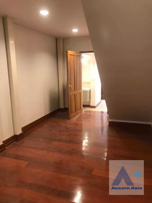  2  Townhouse For Rent in Silom ,Bangkok  at Chumchon Luenrit AA39679