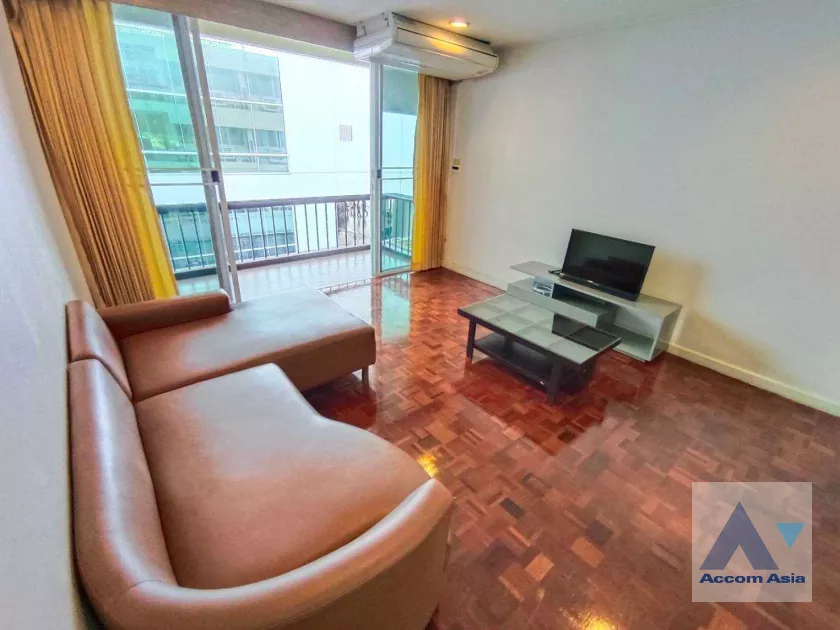  1  2 br Apartment For Rent in Sukhumvit ,Bangkok BTS Asok - MRT Phetchaburi at Greenery garden and privacy AA39681