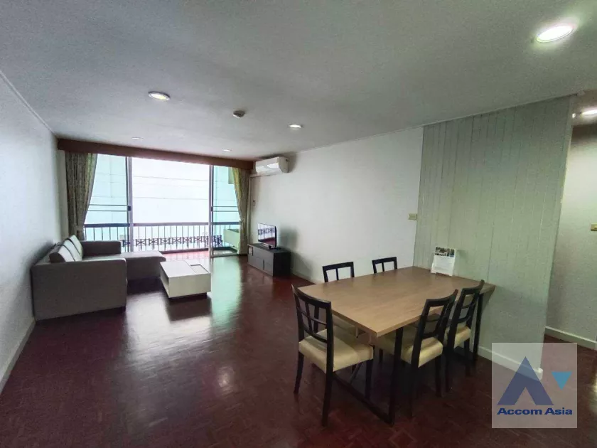 Pet friendly |  2 Bedrooms  Apartment For Rent in Sukhumvit, Bangkok  near BTS Asok - MRT Phetchaburi (AA39682)