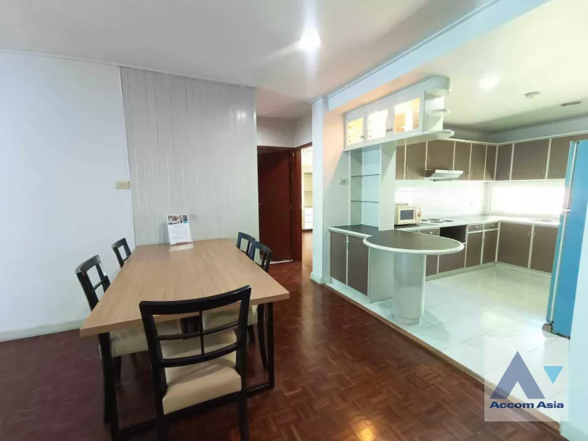 5  2 br Apartment For Rent in Sukhumvit ,Bangkok BTS Asok - MRT Phetchaburi at Greenery garden and privacy AA39682