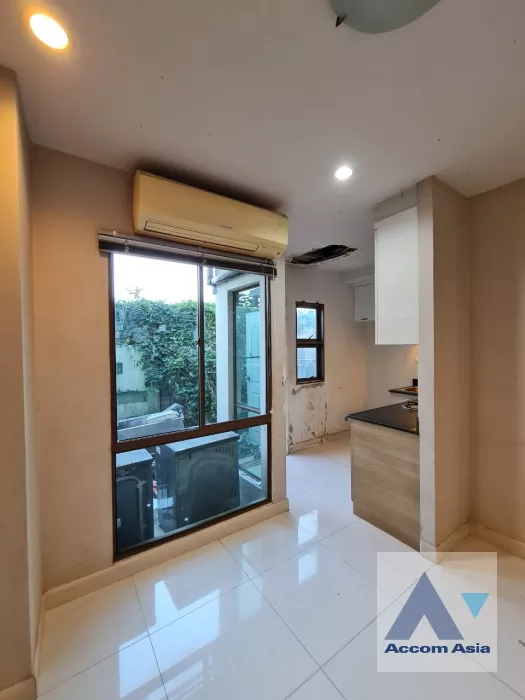 6  3 br Townhouse For Sale in Sukhumvit ,Bangkok BTS Bang Chak at The Private Sukhumvit-Bangchak AA39692