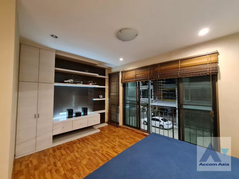 10  3 br Townhouse For Sale in Sukhumvit ,Bangkok BTS Bang Chak at The Private Sukhumvit-Bangchak AA39692