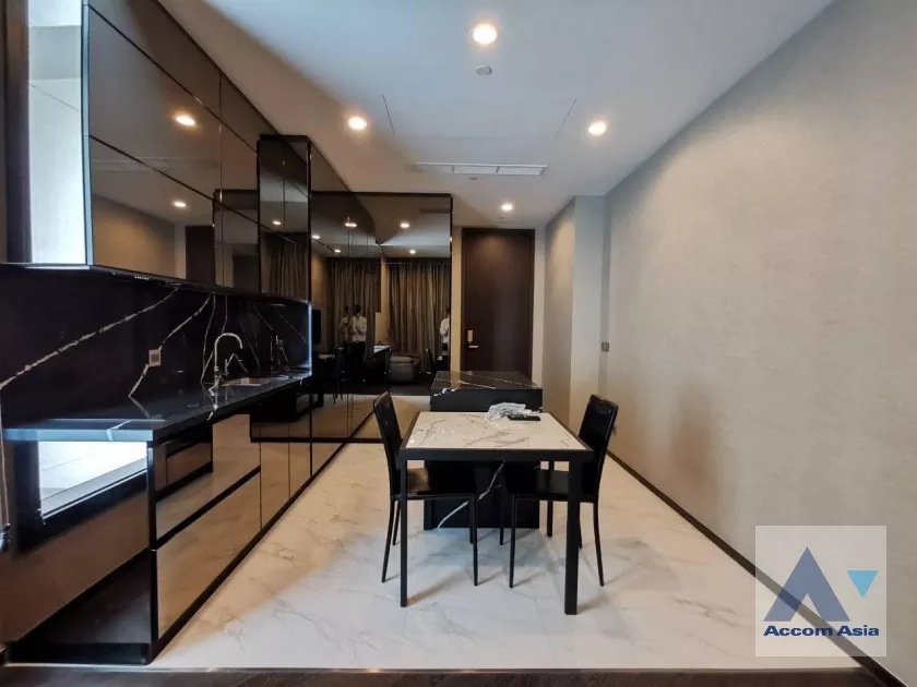  2 Bedrooms  Condominium For Rent in Sukhumvit, Bangkok  near BTS Thong Lo (AA39695)