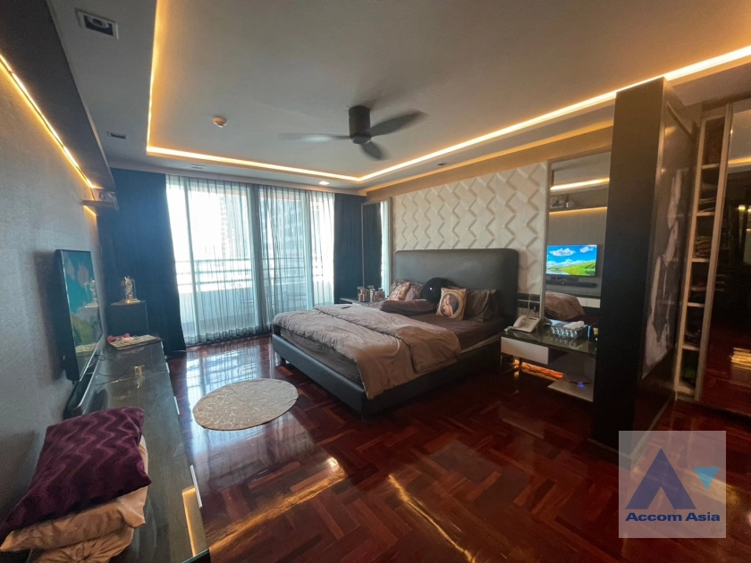 8  4 br Condominium For Sale in Sukhumvit ,Bangkok BTS Asok at Wattana Heights AA39709
