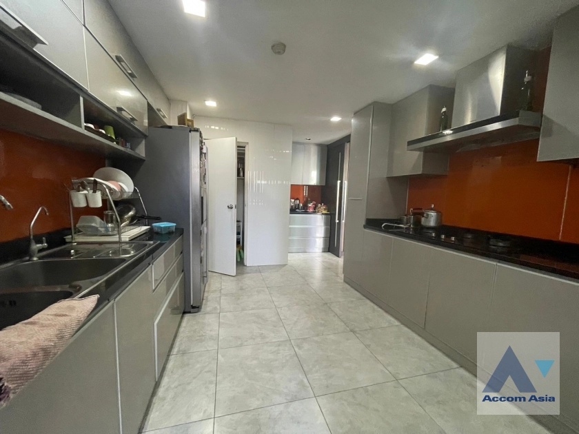 6  4 br Condominium For Sale in Sukhumvit ,Bangkok BTS Asok at Wattana Heights AA39709