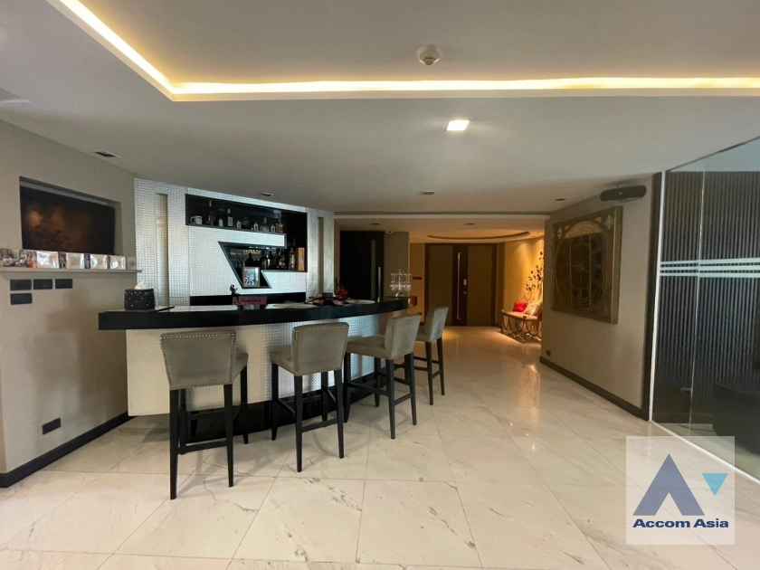 5  4 br Condominium For Sale in Sukhumvit ,Bangkok BTS Asok at Wattana Heights AA39709