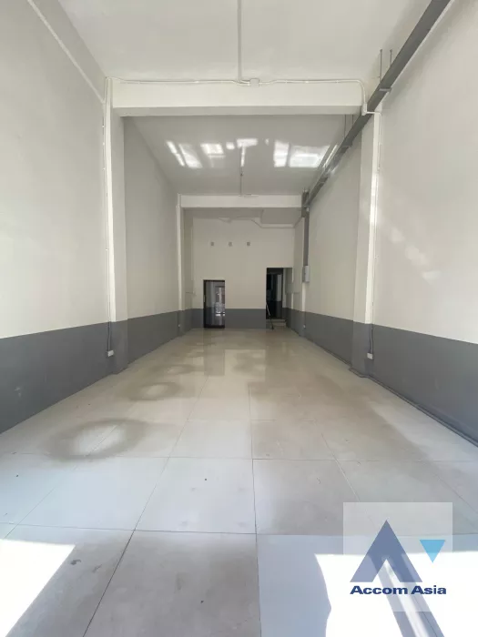 4  Shophouse For Rent in Phaholyothin ,Bangkok  AA39748