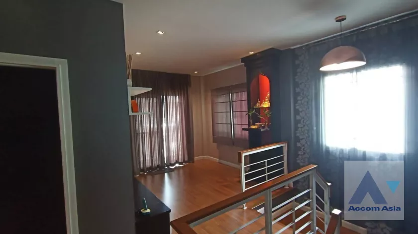 10  3 br House For Sale in Pattanakarn ,Bangkok ARL Ban Thap Chang at Manthana Onnut Wongwan 3 AA39770