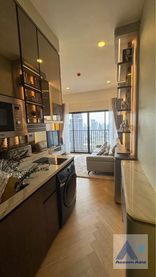  2 Bedrooms  Condominium For Rent in Sukhumvit, Bangkok  near BTS Thong Lo (AA39783)