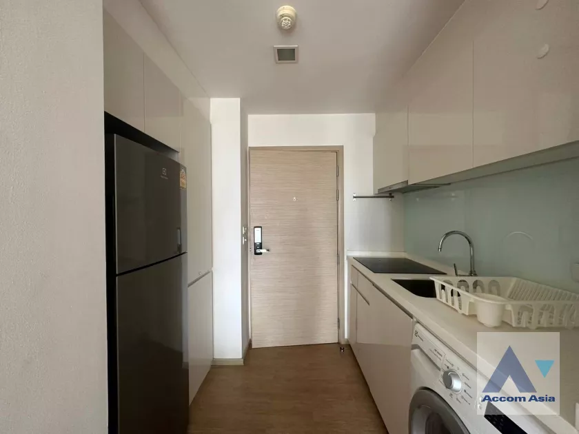  2 Bedrooms  Condominium For Rent in Sukhumvit, Bangkok  near BTS Thong Lo (AA39805)