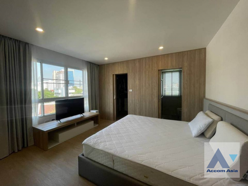 8  3 br Condominium for rent and sale in Sathorn ,Bangkok MRT Lumphini at Baan Siri Sathorn Yenakard AA39833