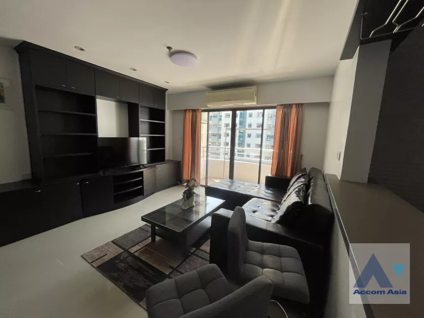  3 Bedrooms  Condominium For Rent in Sukhumvit, Bangkok  near BTS Thong Lo (AA39841)