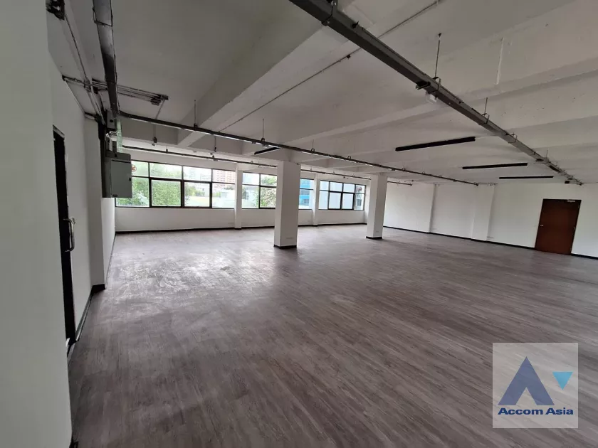 Office |  Office space For Rent in Sukhumvit, Bangkok  near BTS Thong Lo (AA39859)