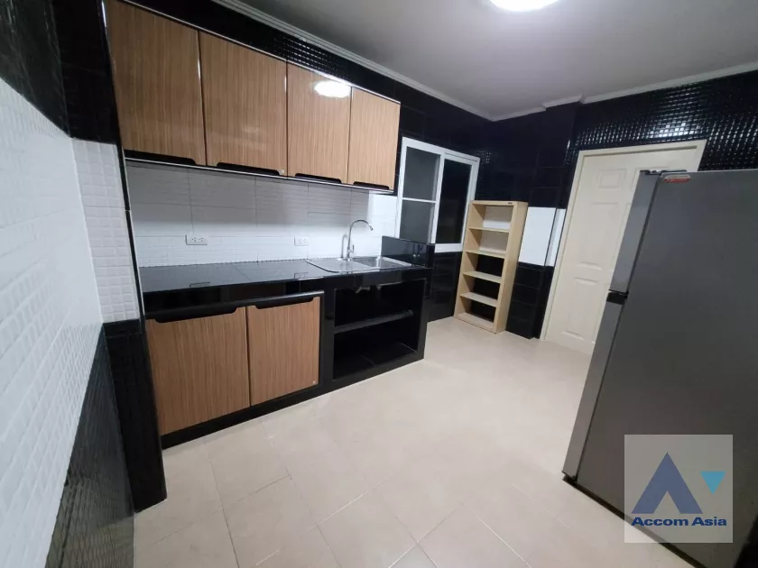 8  4 br House For Rent in Pattanakarn ,Bangkok  at Supalai Suanluang AA39862