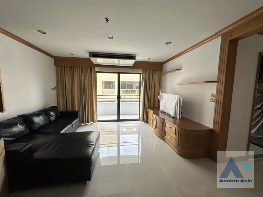  3 Bedrooms  Condominium For Rent in Sukhumvit, Bangkok  near BTS Thong Lo (AA39876)