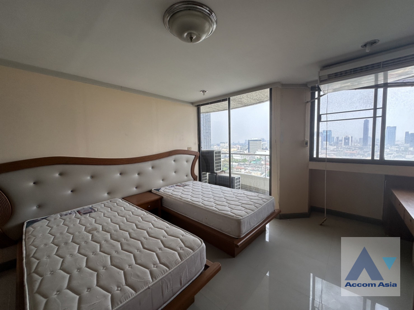 6  2 br Condominium For Sale in Sukhumvit ,Bangkok BTS Phrom Phong at Supalai Place   AA39928