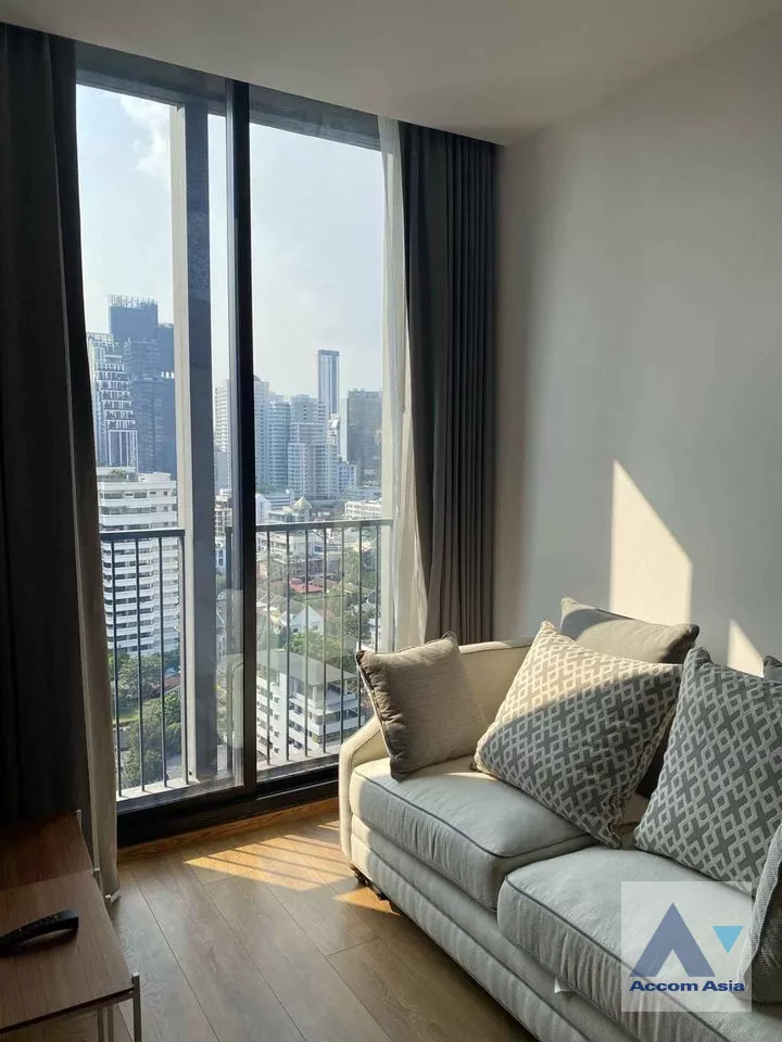  1 Bedroom  Condominium For Rent in Sukhumvit, Bangkok  near BTS Phrom Phong (AA39932)