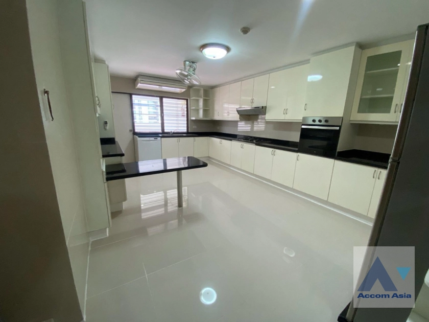8  3 br Apartment For Rent in Sukhumvit ,Bangkok BTS Phrom Phong at Homely atmosphere AA39948