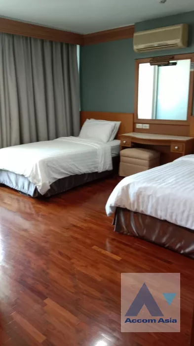 6  3 br Apartment For Rent in Sukhumvit ,Bangkok BTS Nana at Contemporary Lifestyle AA39960