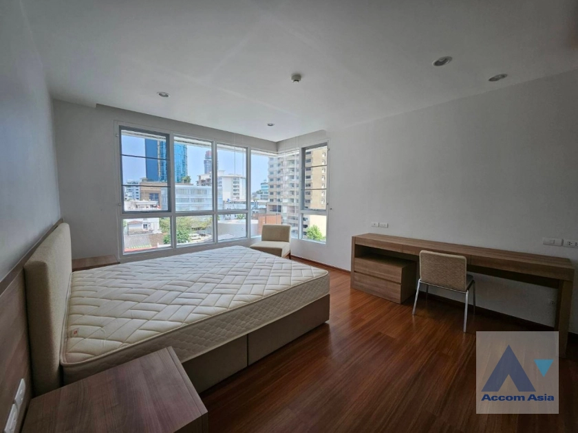 10  3 br Apartment For Rent in Sukhumvit ,Bangkok BTS Thong Lo at Minimalist Contemporary Style AA39968