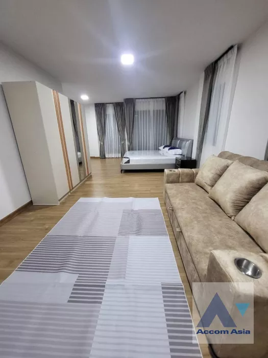 6  4 br Townhouse For Rent in Latkrabang ,Bangkok  at Baan Klang Mueng Ramintra 83 Station AA39972