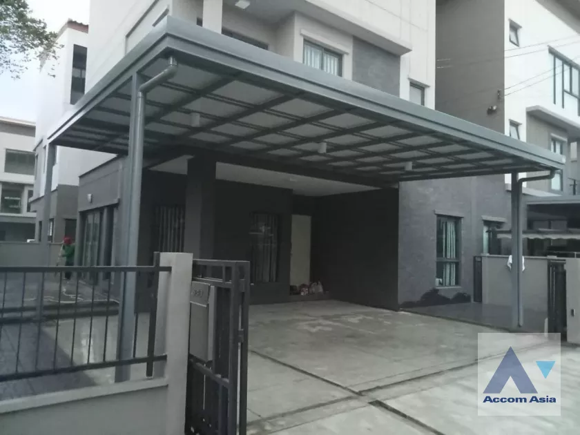 10  4 br Townhouse For Rent in Latkrabang ,Bangkok  at Baan Klang Mueng Ramintra 83 Station AA39972