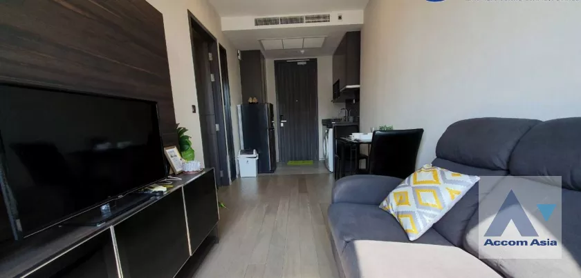  1 Bedroom  Condominium For Rent in Sukhumvit, Bangkok  near BTS Asok - MRT Sukhumvit (AA39978)