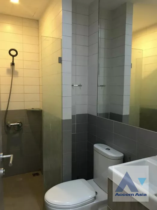 9  2 br Condominium For Sale in Phaholyothin ,Bangkok BTS Phaya Thai at Ideo Mobi Phayathai AA39981