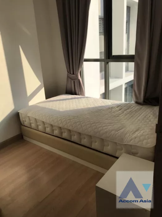  1  2 br Condominium For Sale in Phaholyothin ,Bangkok BTS Phaya Thai at Ideo Mobi Phayathai AA39981