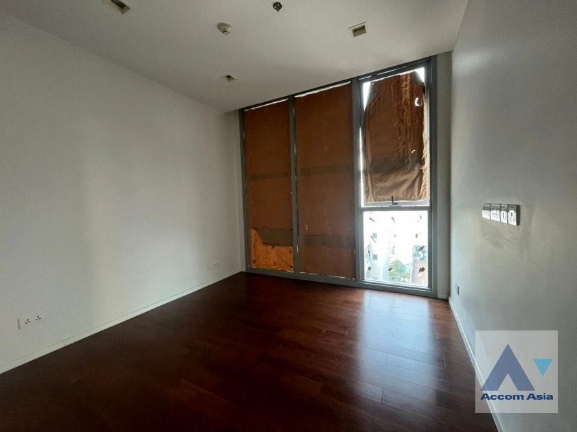 5  2 br Condominium For Sale in Sukhumvit ,Bangkok BTS Nana at HYDE Sukhumvit 11 AA40016