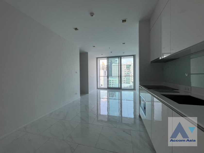  2 Bedrooms  Condominium For Sale in Sukhumvit, Bangkok  near BTS Nana (AA40016)