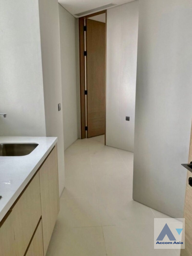 5  2 br Condominium For Rent in Charoen Nakhon ,Bangkok BTS Krung Thon Buri at Banyan Tree Residences Riverside AA40046