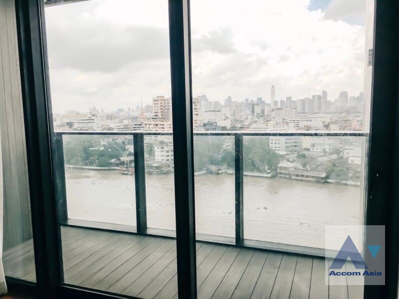  2 Bedrooms  Condominium For Rent in Charoen Nakhon, Bangkok  near BTS Krung Thon Buri (AA40046)