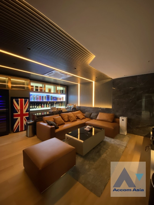  1  2 br House For Sale in Sukhumvit ,Bangkok BTS Ekkamai at ARNA Ekamai AA40061