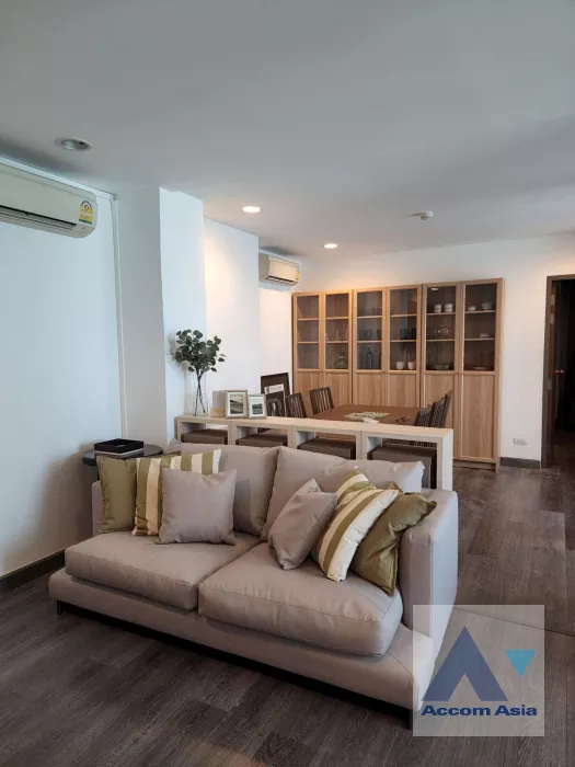  2 Bedrooms  Condominium For Rent in Sukhumvit, Bangkok  near BTS Asok - MRT Sukhumvit (AA40065)