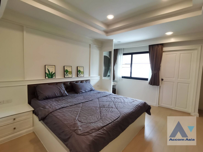 13  3 br Apartment For Rent in Sukhumvit ,Bangkok BTS Phrom Phong at Newly renovated AA40067