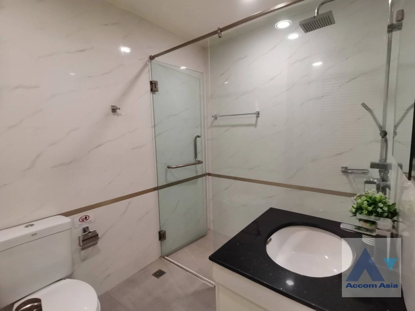 16  3 br Apartment For Rent in Sukhumvit ,Bangkok BTS Phrom Phong at Newly renovated AA40067