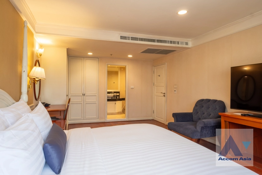 11  3 br Apartment For Rent in Sukhumvit ,Bangkok BTS Asok at Centre Point Sukhumvit 10 AA40075