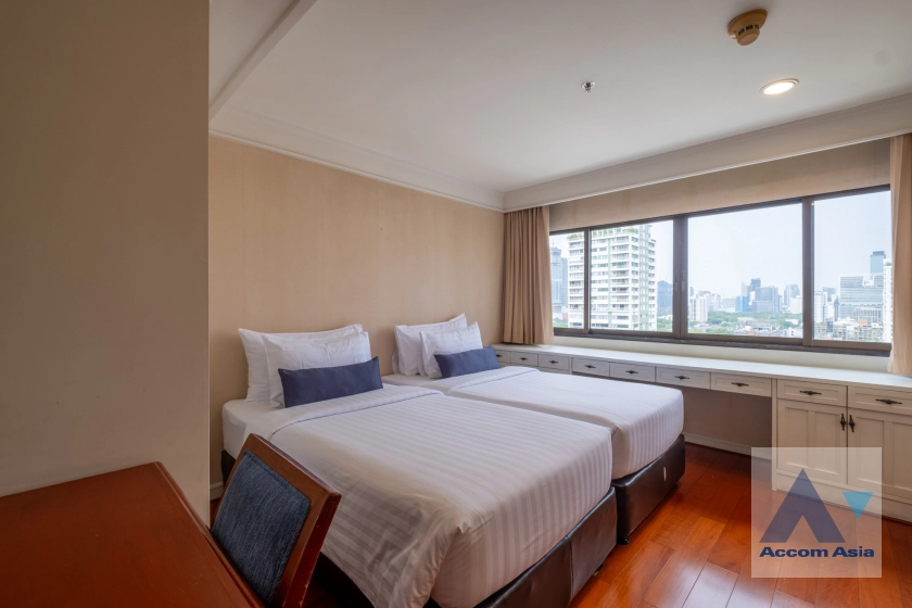 18  3 br Apartment For Rent in Sukhumvit ,Bangkok BTS Asok at Centre Point Sukhumvit 10 AA40075